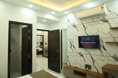 Blissful Rest A Luxury Apartment Home Away Home In Central Delhi