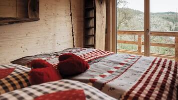 1 quarto, Wi-Fi de cortesia, roupa de cama