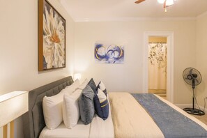 2 bedrooms, desk, iron/ironing board, free WiFi