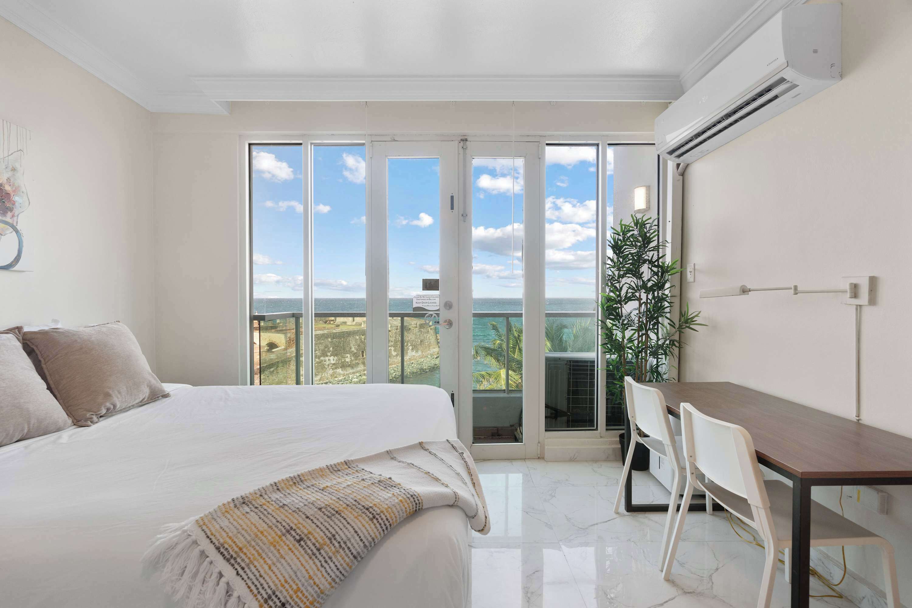 1 bedroom, travel crib, free WiFi