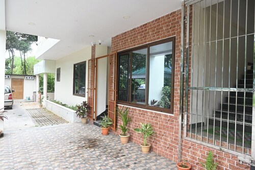 Aashirvaad Bed And Breakfast Homestay