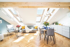 مكواة/لوح كي وواي فاي مجانًا