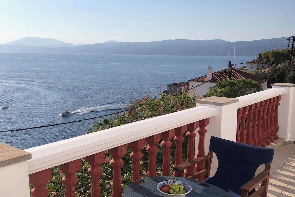 Villa Hydra Estrella