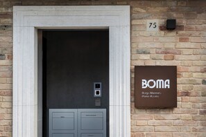 Front of property - BOMA Prime Rooms (Civitanova Marche)