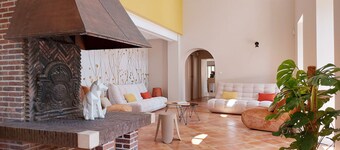 Estancia de lujo en Moulin de Bouchereau: Naturaleza & Relax