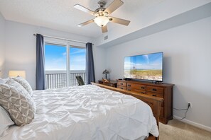 2 soverom, skrivebord, strykejern/-brett og wi-fi (inkludert)