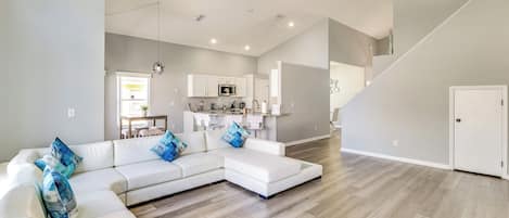 Rumah (5 Bedrooms) | Interior