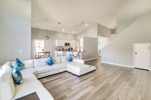 House (5 Bedrooms) | Interior - 8 Mi to Disney! Family-friendly Davenport Home (Davenport)