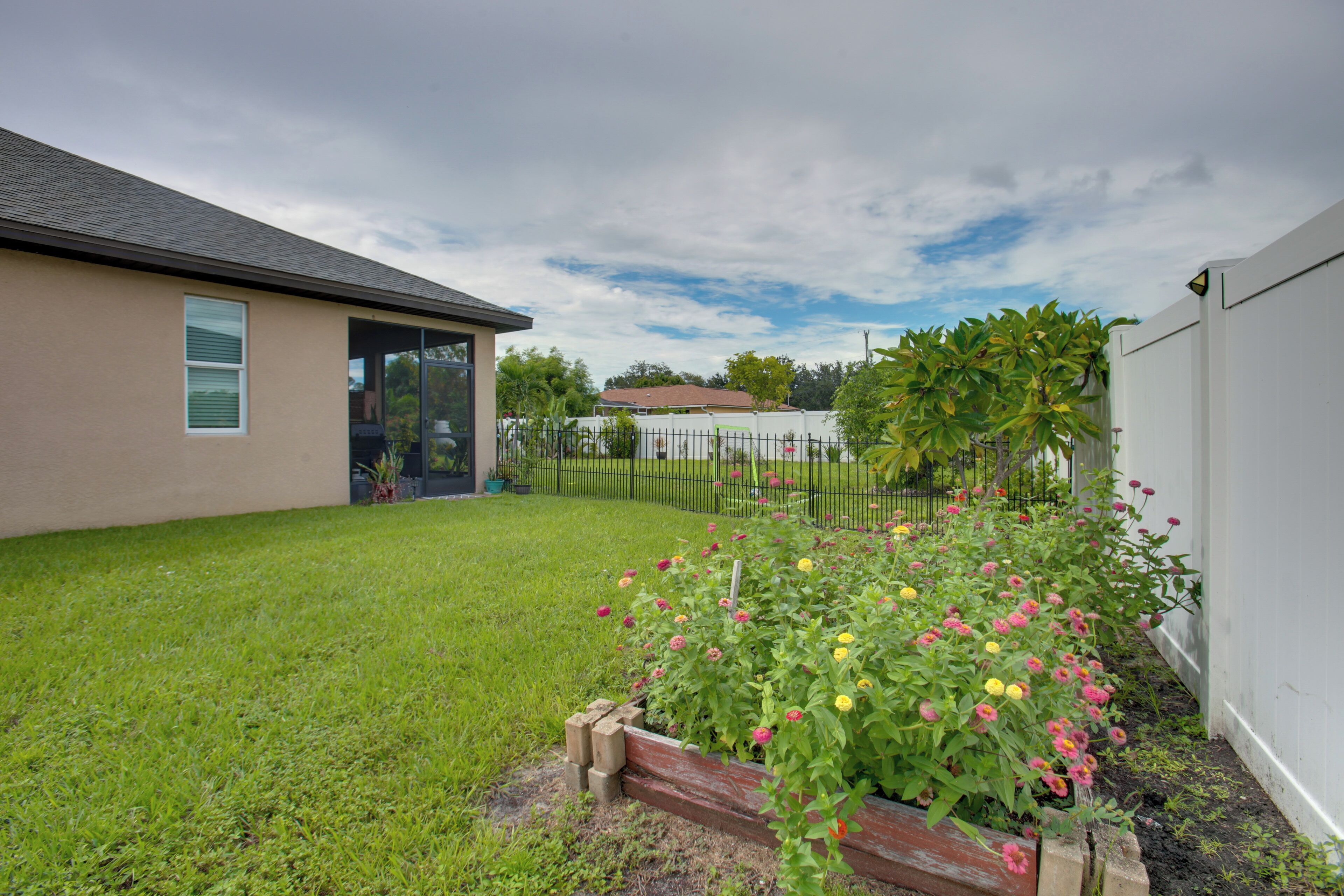 อพาร์ทเมนท์ (0 Bedroom) | ภายใน