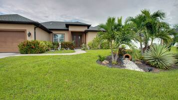 Apartment (0 Bedroom) | Interior