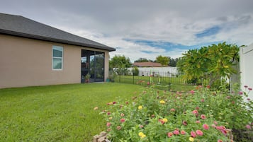 Apartment (0 Bedroom) | Interior