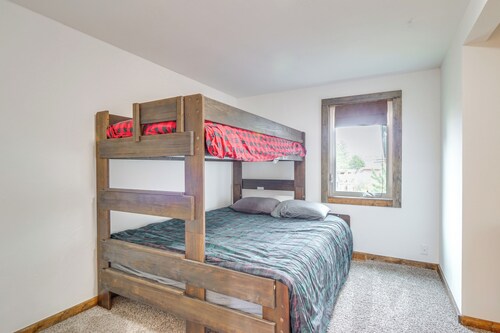 Grand Family Home w/ Deck & Trail Access in Fraser