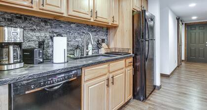 Grand Family Home w/ Deck & Trail Access in Fraser