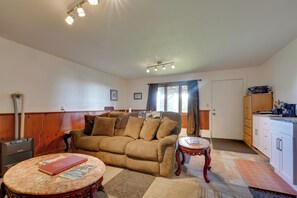 Apartment (2 Bedrooms) | Bahagian dalam