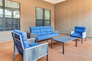House (4 Bedrooms) | Interior - Easy ABQ Access: Large Family Home w/ Patio & Yard (Rio Rancho)