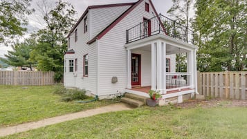 Rumah (2 Bedrooms) | Bagian depan properti