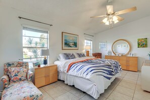 Apartment (3 Bedrooms) | Interior - Pool Access: Condo 4 Mi to Bradenton Riverwalk! (Bradenton)