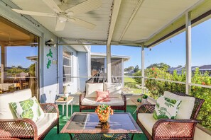 Apartment (3 Bedrooms) | Front of property