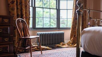 Bàn ủi/dụng cụ ủi quần áo, truy cập Internet không dây miễn phí