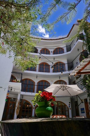 Front of property - Hotel Casa Munayki  (Ayacucho)