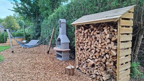 Property grounds - NEW! Luxury cottage with sauna and hot tub, 6p (Ewijk)