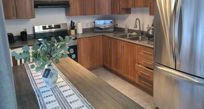 The Extravagant minimalist 2