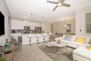 Televisio, työhuone