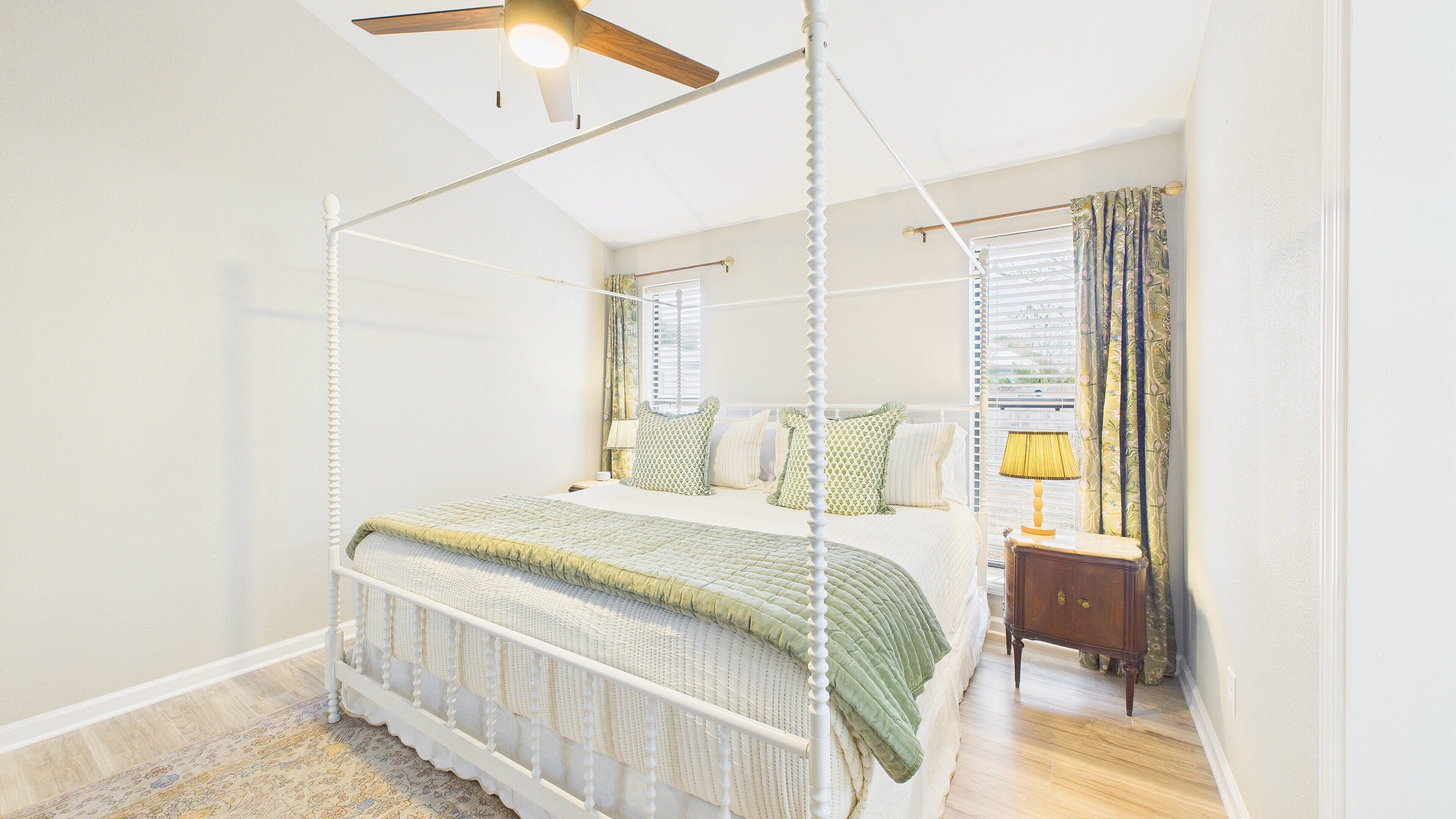 3 bedrooms, free WiFi, bed sheets