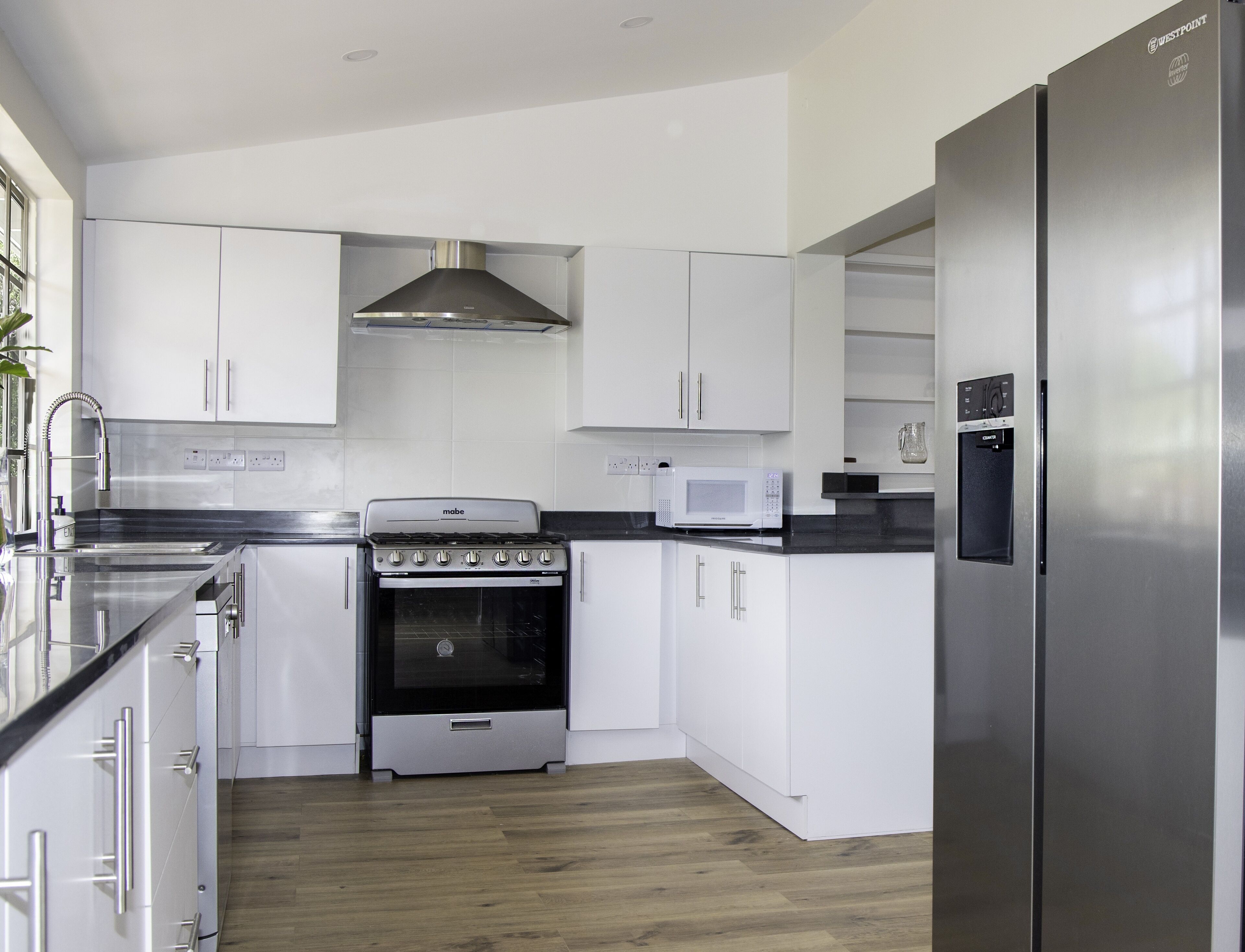 Villa, 2 Bedrooms | Private kitchen | Fridge, oven, coffee/tea maker, toaster