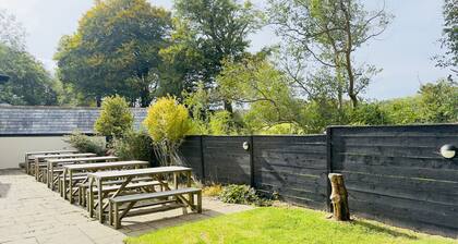 Rising Sun Inn - Rough Tor