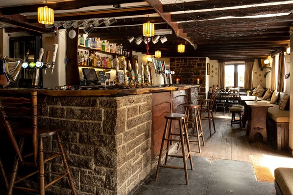 Bar (en la propiedad)