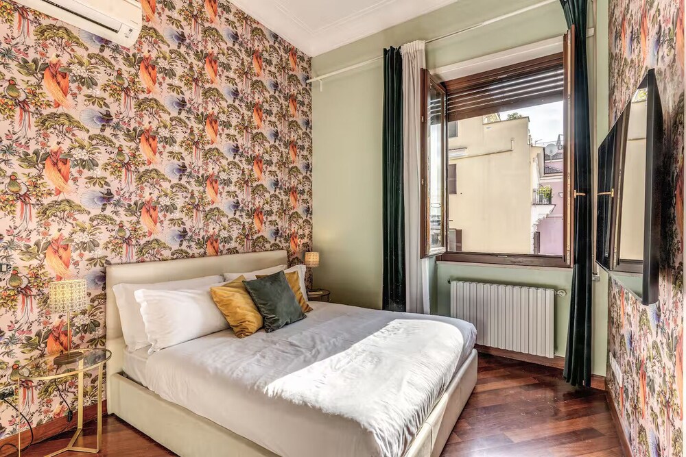 View of Oprah Winfrey - Wikipedia