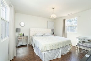 3 Schlafzimmer, Bügeleisen/Bügelbrett, WLAN, Bettwäsche