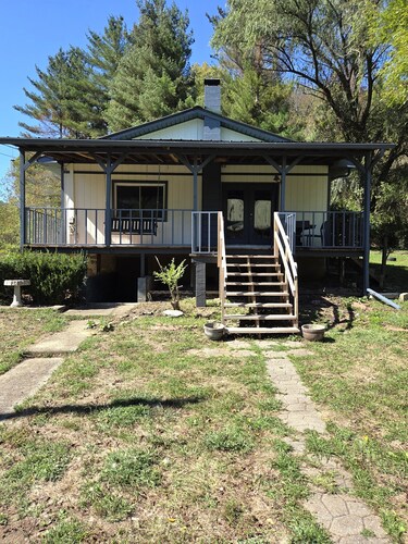 Cottage Bordering Shawnee State Forest