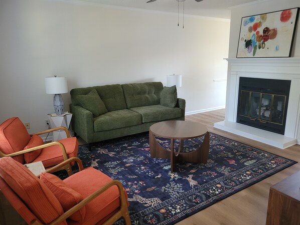 Smart TV y futbolito 