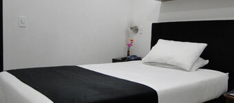 Hotel Esmeralda Plaza