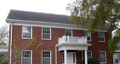 Quiet 2BR Albemarle Suite!12 Mins To Morrow Mountain