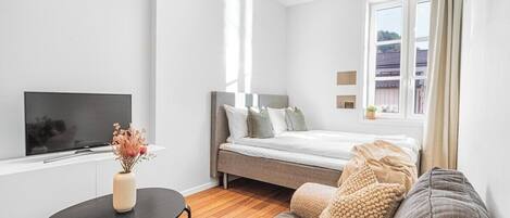 2 slaapkamers, reisbedje, wifi, beddengoed