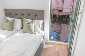 2 habitaciones, cuna de viaje, wifi y ropa de cama 