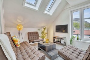 Televisio, työhuone