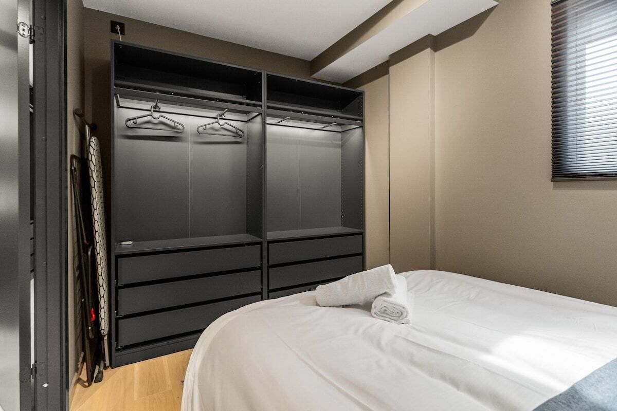 3 soverom, strykejern/-brett, reiseseng for barn og wi-fi