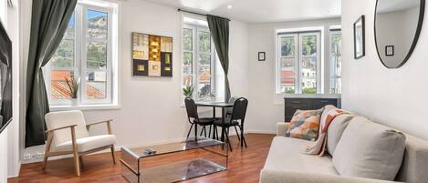 Televisión y oficina