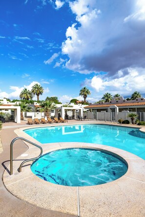 A heated pool - *New* Pool, Hot Tub & Pickleball-Desert Seaside Escape (Saint George)