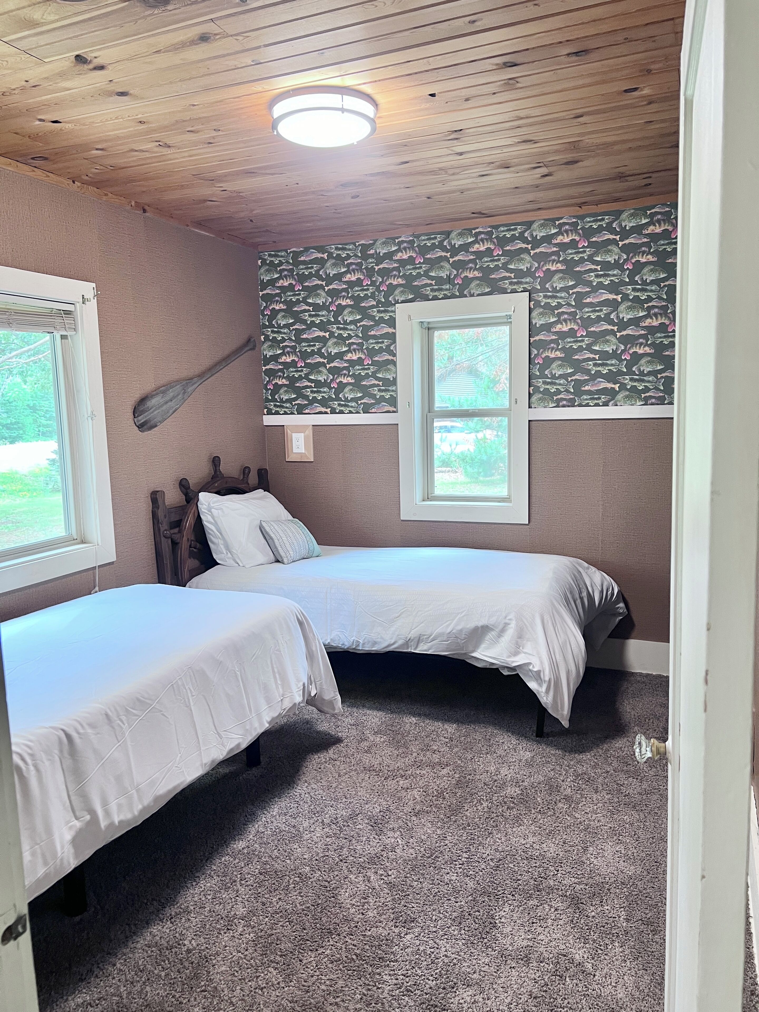 3 bedrooms, in-room safe, WiFi, bed sheets