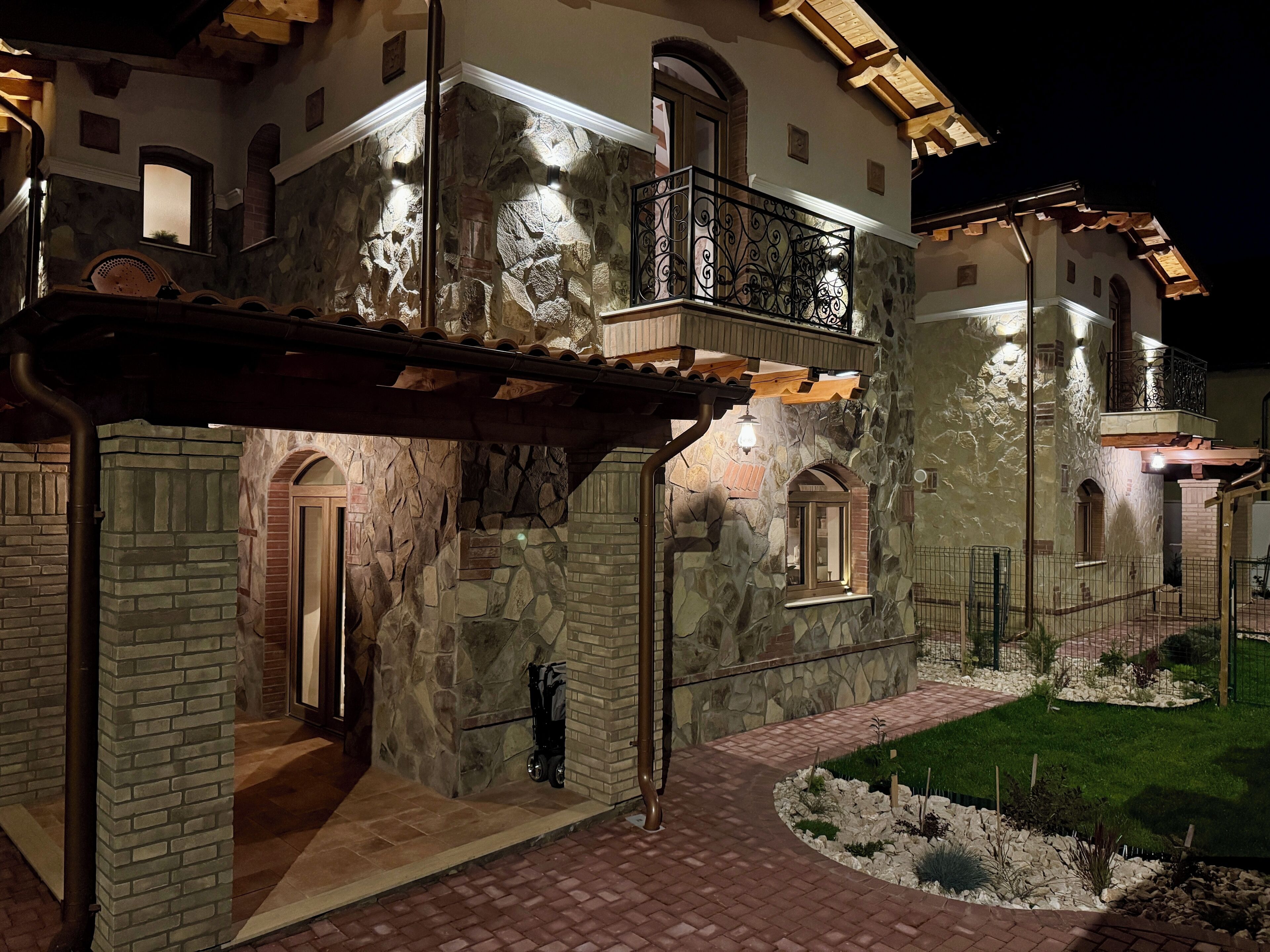 المنشأة من الخارج