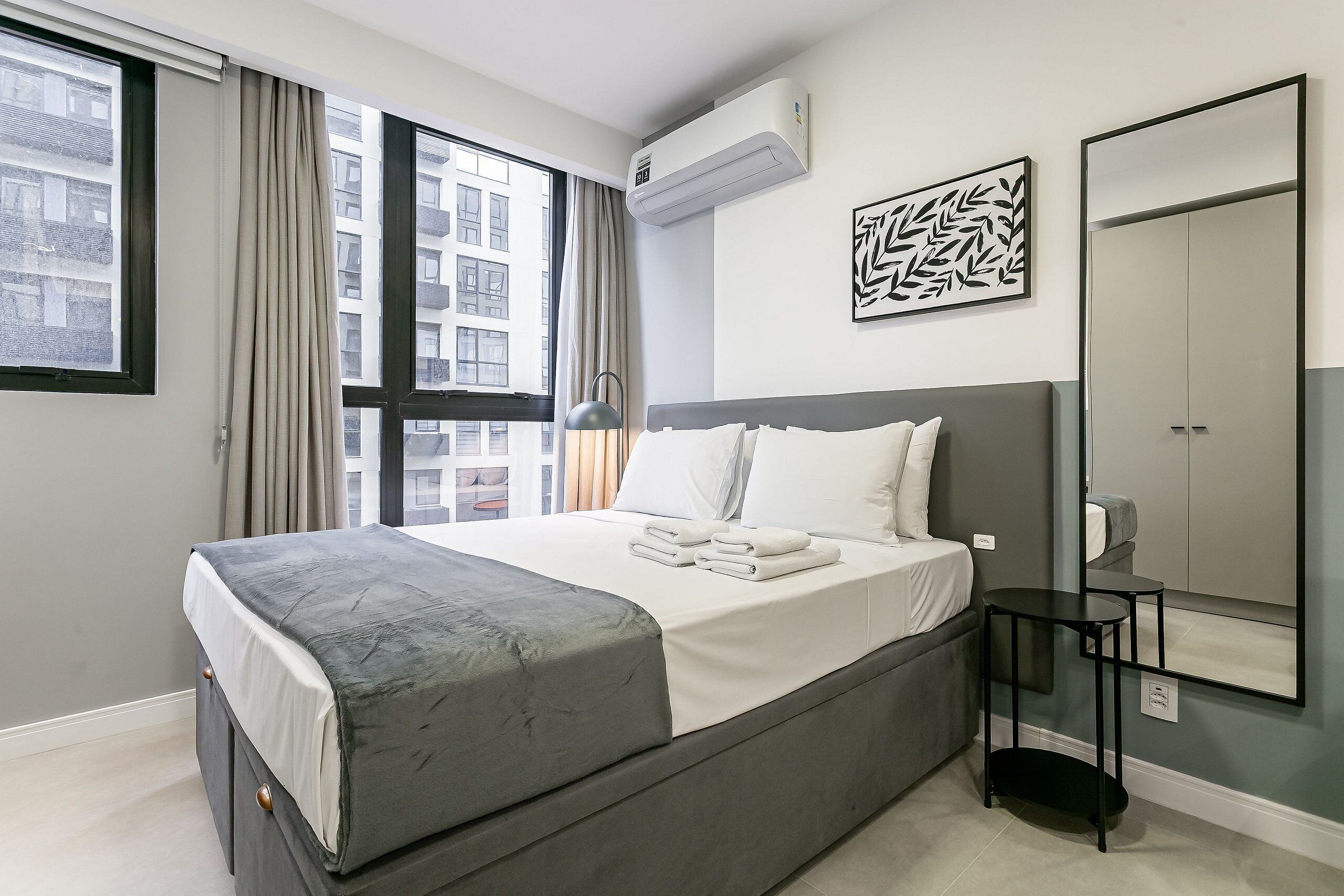 Silitysrauta/-lauta, internet, vuodevaatteet