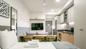 Billede uden beskrivelse, 3 af 30, knap