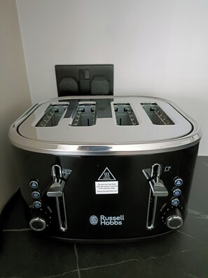 Miscellaneous - Brand New 2-Bedroom Apartment in the heart of Swindon Old Town - Sleeps 6 (Swindon)