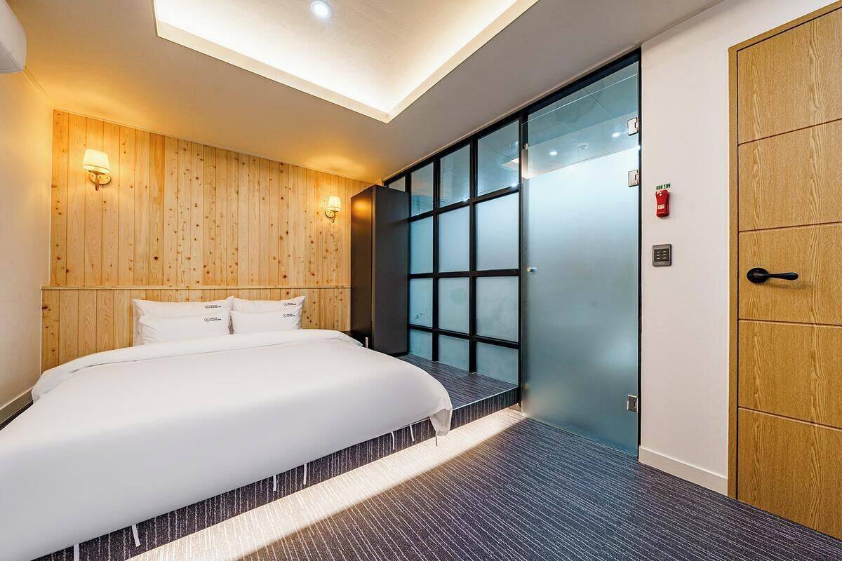 Superior Double Room, Non Smoking