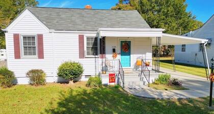 Charming 2-bedroom house in Wilson with Central Heating & Cooling